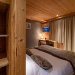 Chalet-hôtel Les Rhodos 3*