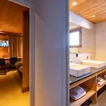 Chalet-hôtel Les Rhodos