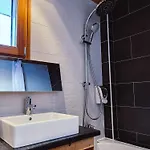 Hotel Chalet-hôtel Les Rhodos