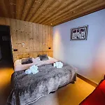 Chalet-hôtel Les Rhodos