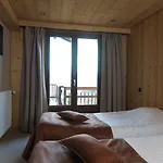 Chalet-hôtel Les Rhodos Cordon
