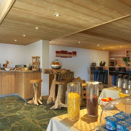 Hotell Chalet-hotel Les Rhodos