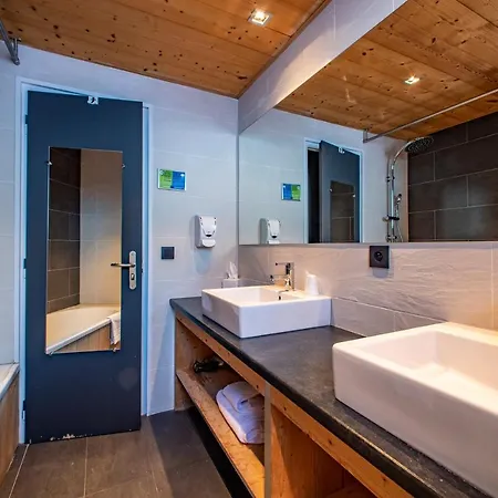 Chalet-hotel Les Rhodos Hotel Cordon