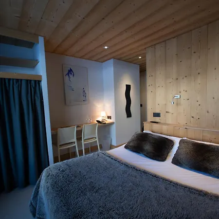 Chalet-hotel Les Rhodos 3* Cordon