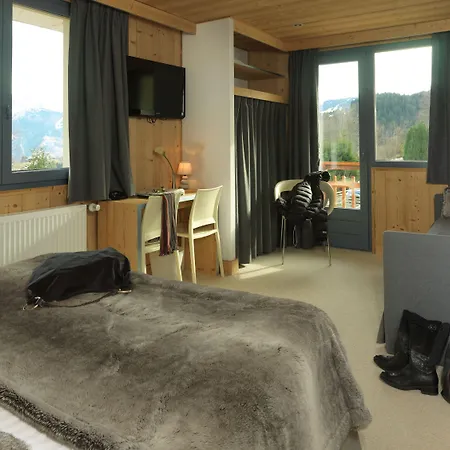 Hotel Chalet-hotel Les Rhodos 3*