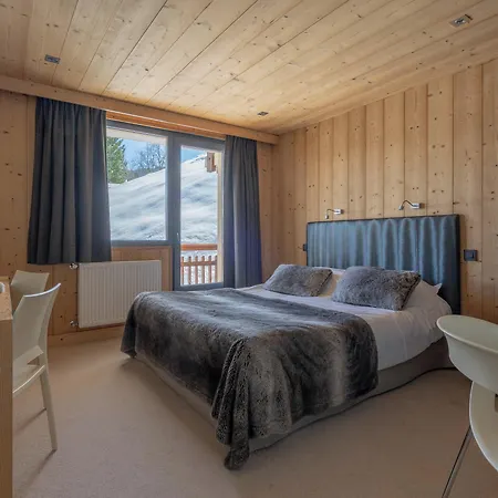 Chalet-hotel Les Rhodos 3*